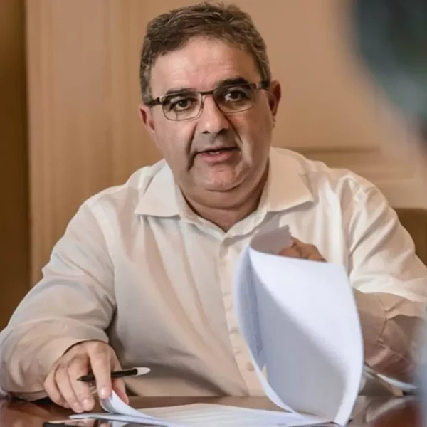 modelo minero de Raúl Jalil